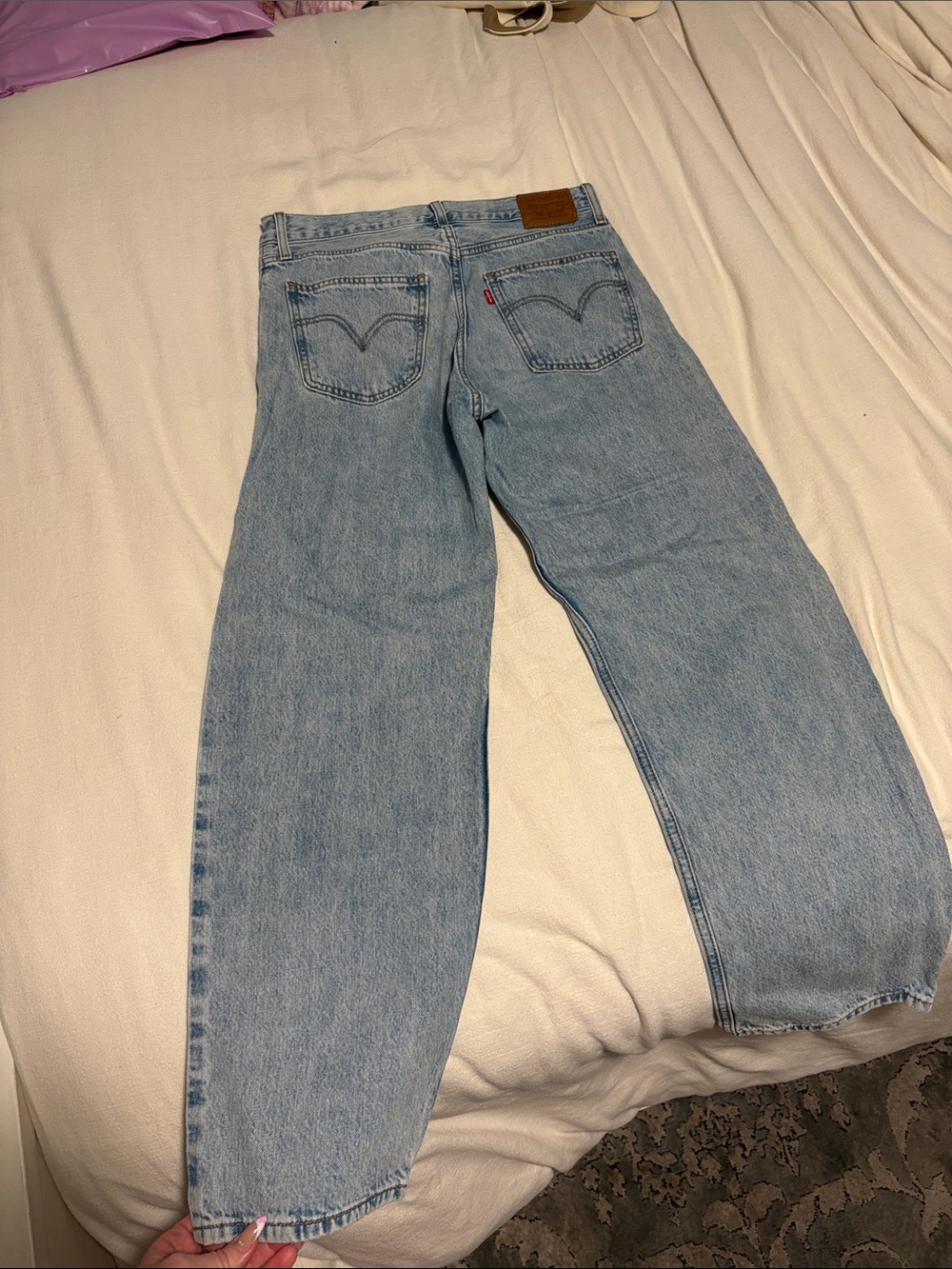 Women’s Levi’s straight leg - Picture 2 of 3